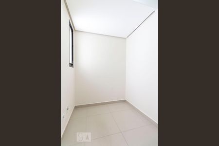 Apartamento à venda com 140m², 3 quartos e 3 vagasQuarto de serviço 