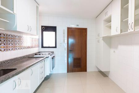 Apartamento à venda com 140m², 3 quartos e 3 vagasCozinha 