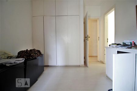 Apartamento à venda com 300m², 3 quartos e 3 vagasSuíte 3