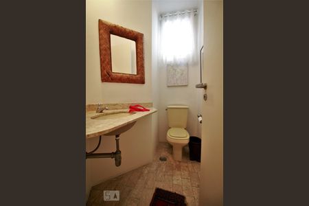 Lavabo de apartamento à venda com 3 quartos, 300m² em Real Parque, São Paulo