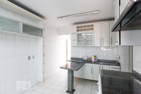 Cozinha de apartamento para alugar com 4 quartos, 199m² em Vila Moreira, Guarulhos