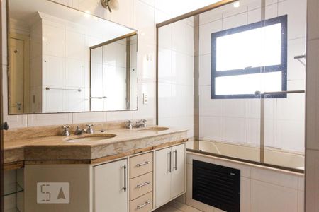 Apartamento para alugar com 199m², 4 quartos e 4 vagasSuíte 1