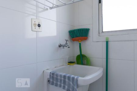 Apartamento à venda com 64m², 2 quartos e 2 vagasÁrea de serviço (Torneira)