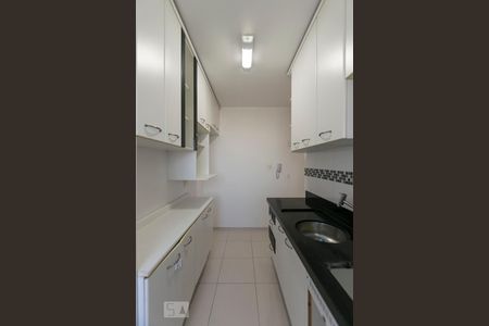Apartamento à venda com 64m², 2 quartos e 2 vagasCozinha