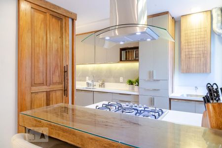 Apartamento para alugar com 85m², 2 quartos e 1 vaga Apartamento para alugar com 85m², 2 quartos e 1 vagaCozinha