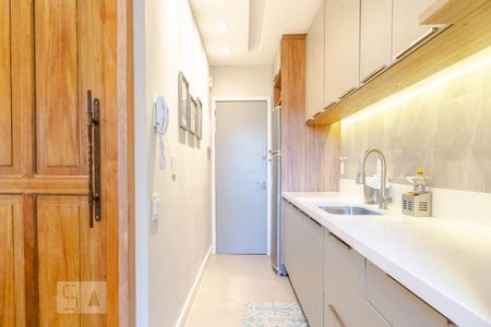 Apartamento para alugar com 85m², 2 quartos e 1 vaga Apartamento para alugar com 85m², 2 quartos e 1 vagaCozinha