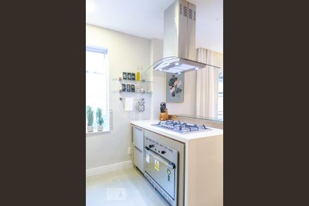 Apartamento para alugar com 85m², 2 quartos e 1 vaga Apartamento para alugar com 85m², 2 quartos e 1 vagaCozinha