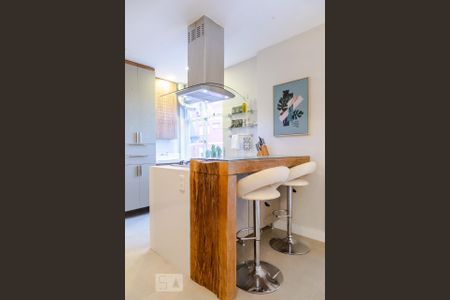 Apartamento para alugar com 85m², 2 quartos e 1 vaga Apartamento para alugar com 85m², 2 quartos e 1 vagaCozinha