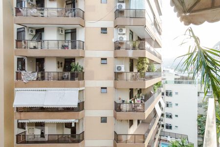 Apartamento para alugar com 85m², 2 quartos e 1 vaga Apartamento para alugar com 85m², 2 quartos e 1 vagaVista - Varanda