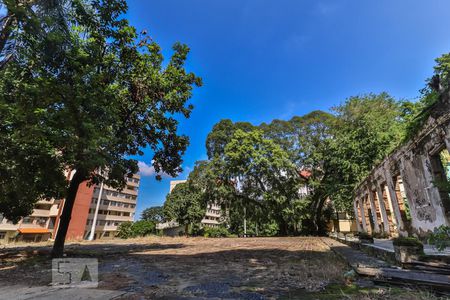 Apartamento à venda com 60m², 3 quartos e 1 vaga Apartamento à venda com 60m², 3 quartos e 1 vagaÁrea Comum