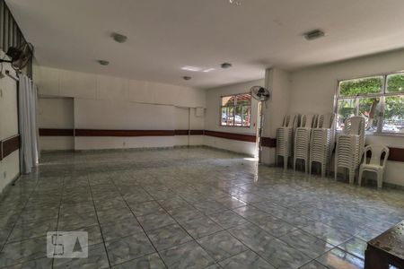 Apartamento à venda com 60m², 3 quartos e 1 vaga Apartamento à venda com 60m², 3 quartos e 1 vagaSalão de Festas