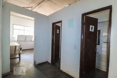 Apartamento à venda com 60m², 3 quartos e 1 vaga Apartamento à venda com 60m², 3 quartos e 1 vagaBanheiros Salão de Festas