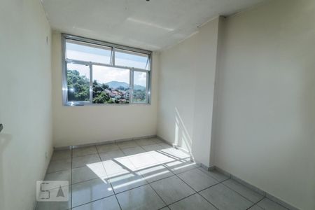 Apartamento à venda com 60m², 3 quartos e 1 vaga Apartamento à venda com 60m², 3 quartos e 1 vagaQuarto 01