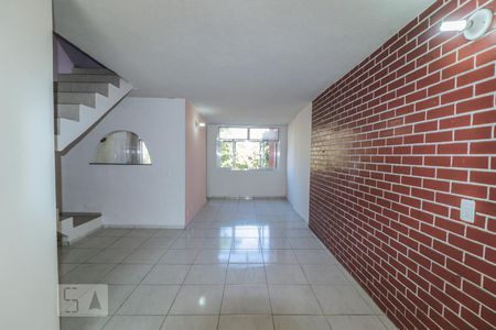 Sala de apartamento à venda com 3 quartos, 60m² em Taquara, Rio de Janeiro