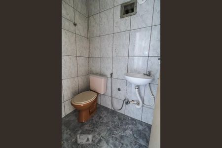 Apartamento à venda com 60m², 3 quartos e 1 vaga Apartamento à venda com 60m², 3 quartos e 1 vagaBanheiro Social 02