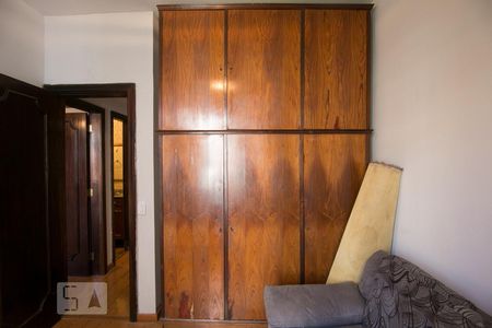 Apartamento para alugar com 120m², 3 quartos e 2 vagas Apartamento para alugar com 120m², 3 quartos e 2 vagasQuarto 3/Armário