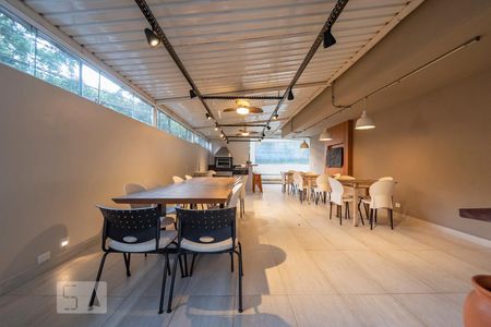 Apartamento para alugar com 170m², 4 quartos e 3 vagas Apartamento para alugar com 170m², 4 quartos e 3 vagasChurrasqueira