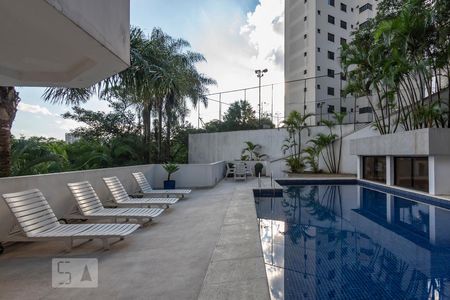 Apartamento para alugar com 170m², 4 quartos e 3 vagas Apartamento para alugar com 170m², 4 quartos e 3 vagasPiscina