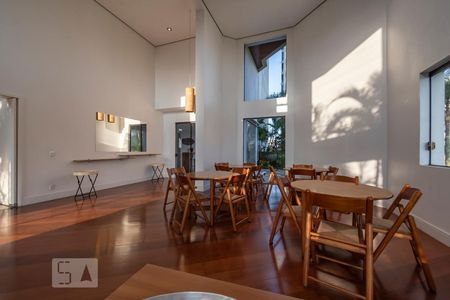 Apartamento para alugar com 170m², 4 quartos e 3 vagas Apartamento para alugar com 170m², 4 quartos e 3 vagasSalão de festas