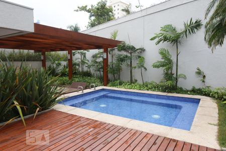 Piscina de apartamento à venda com 1 quarto, 48m² em Vila Arens, Jundiaí