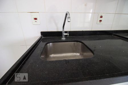 Apartamento à venda com 48m², 1 quarto e 1 vagaCozinha - Torneira