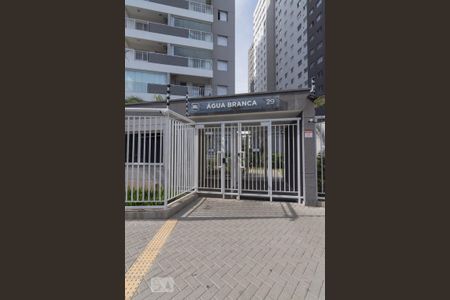 Apartamento à venda com 33m², 1 quarto e sem vagaFachada