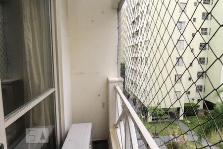 Varanda da Sala de apartamento para alugar com 3 quartos, 65m² em Vila Graciosa, São Paulo
