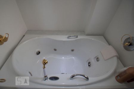 Apartamento para alugar com 115m², 3 quartos e 2 vagasBanheira