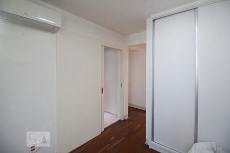 Apartamento para alugar com 115m², 3 quartos e 2 vagasSuite 1