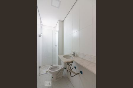 Banheiro de apartamento para alugar com 2 quartos, 50m² em Vila Guilherme, São Paulo