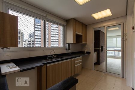 Apartamento para alugar com 130m², 4 quartos e 3 vagasCozinha