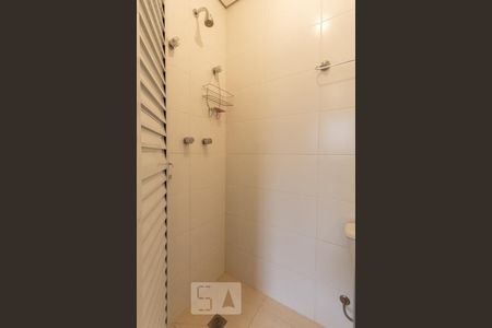 Apartamento para alugar com 130m², 4 quartos e 3 vagasBanheiro serviço