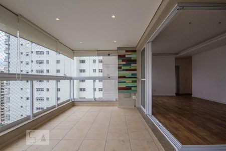 varanda de apartamento para alugar com 4 quartos, 130m² em Vila Suzana, São Paulo
