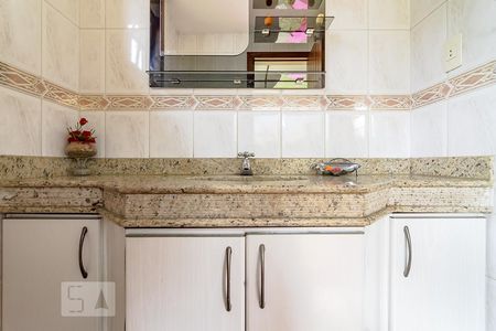 Casa à venda com 550m², 5 quartos e 5 vagasBanheiro da Churrasqueira