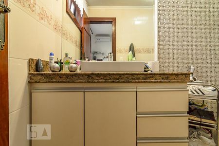 Casa à venda com 550m², 5 quartos e 5 vagasSuite do Quarto 3