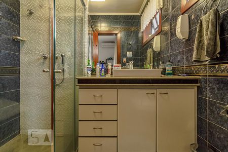 Casa à venda com 550m², 5 quartos e 5 vagasSuite do Quarto 4