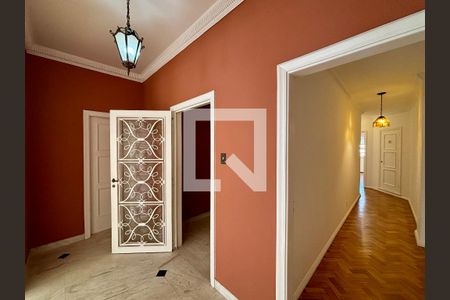 Hall de Entrada de apartamento à venda com 3 quartos, 230m² em Copacabana, Rio de Janeiro