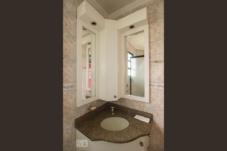 Apartamento para alugar com 65m², 3 quartos e 1 vagaBanheiro