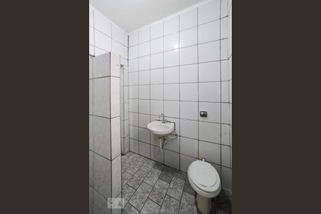 Casa à venda com 194m², 3 quartos e 1 vagaBanheiro