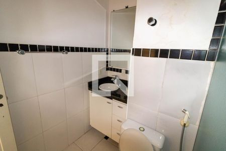 Apartamento à venda com 54m², 2 quartos e sem vagaBanheiro