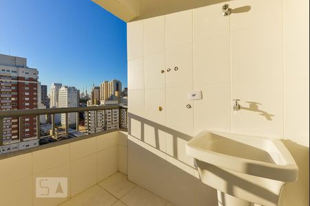 Apartamento à venda com 82m², 2 quartos e 2 vagasArea Serviço