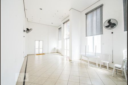 Apartamento para alugar com 60m², 2 quartos e 1 vagaÁrea Externa - Salão de Festas