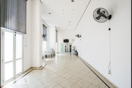 Apartamento para alugar com 60m², 2 quartos e 1 vagaÁrea Externa - Salão de Festas