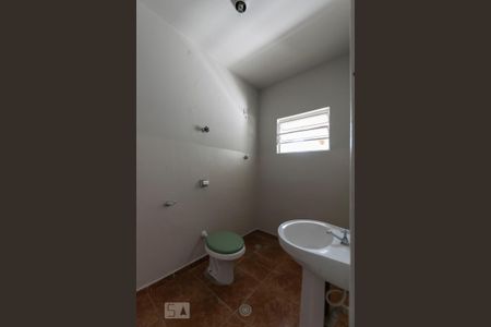 Banheiro de apartamento para alugar com 1 quarto, 67m² em Vila Califórnia, São Paulo