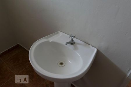 Banheiro (Torneira) de apartamento para alugar com 1 quarto, 67m² em Vila Califórnia, São Paulo