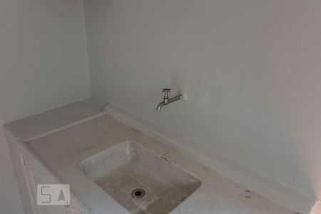 Cozinha (Torneira) de apartamento para alugar com 1 quarto, 67m² em Vila Califórnia, São Paulo