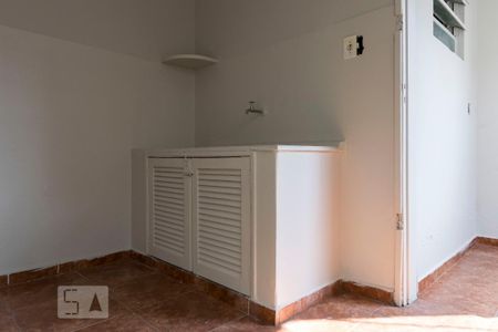 Cozinha (Armários) de apartamento para alugar com 1 quarto, 67m² em Vila Califórnia, São Paulo