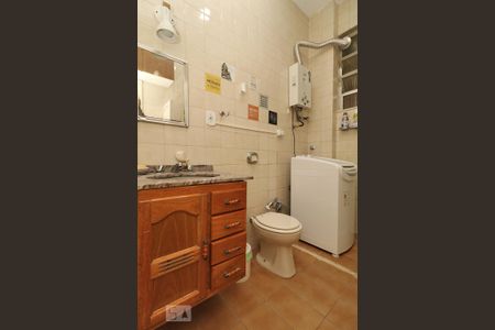 Banheiro. de kitnet/studio à venda com 1 quarto, 40m² em Copacabana, Rio de Janeiro