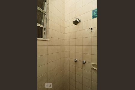 Banheiro. de kitnet/studio à venda com 1 quarto, 40m² em Copacabana, Rio de Janeiro