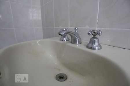 Casa à venda com 210m², 7 quartos e 3 vagasBanheiro